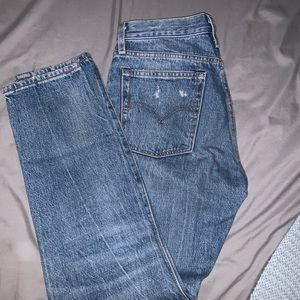Destroyed Levi’s jeans